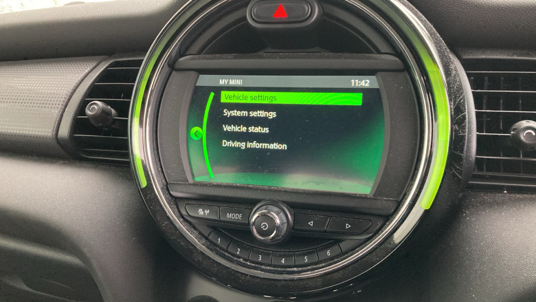 MINI Hatchback 1.5 Cooper II 3dr Petrol Hatchback